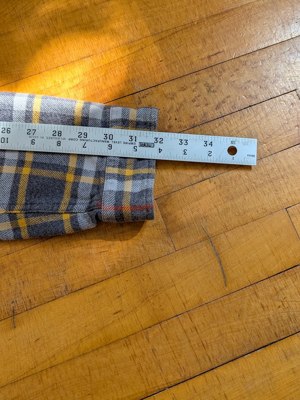 Love the colors! Patagonia Men's Gray & Yellow Plaid Flannel Shirt. 2XL - Picture 7 of 13